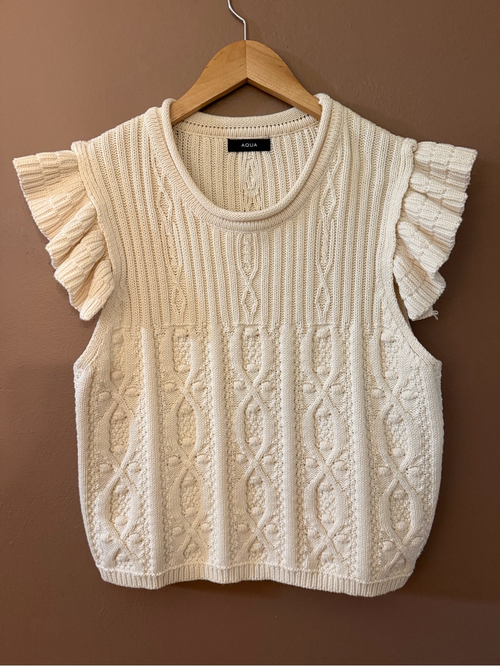 AQUA Women’s Ivory Cable-Knit Ruffle Sleeve Sleeveless Cotton Sweater S